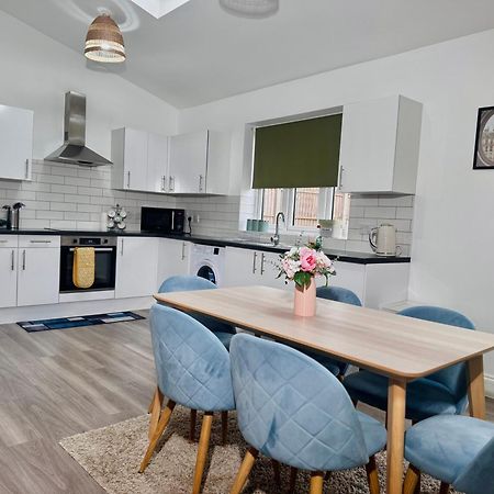 Cosy 1-Bed Flat 30Min To Central London & Parking Luaran gambar