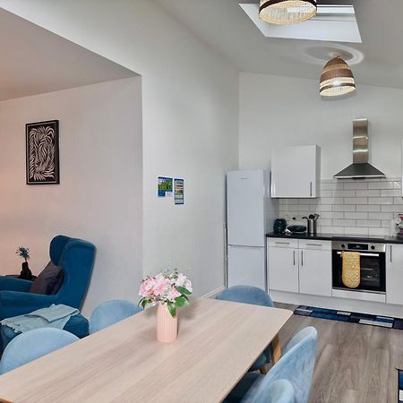 Cosy 1-Bed Flat 30Min To Central London & Parking Luaran gambar