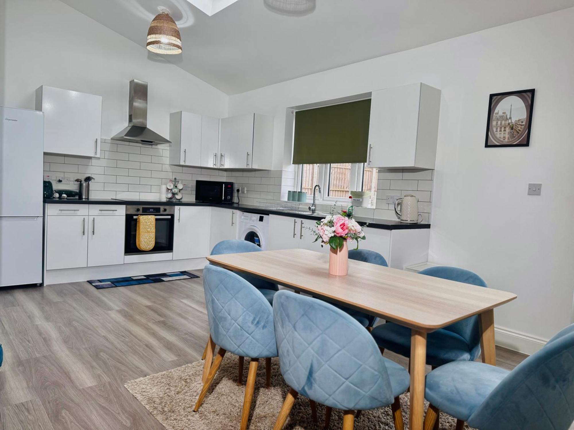 Cosy 1-Bed Flat 30Min To Central London & Parking Luaran gambar